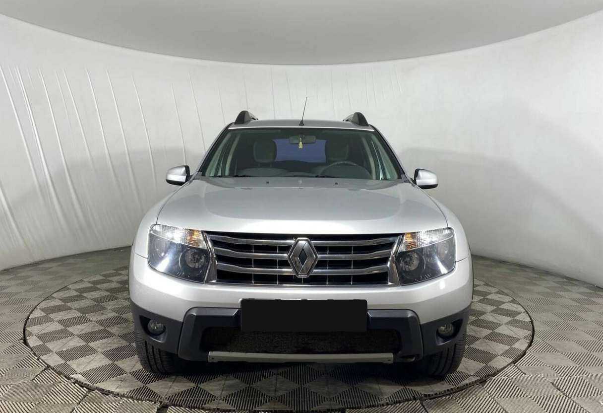 Renault Duster, 2014 - фото №2