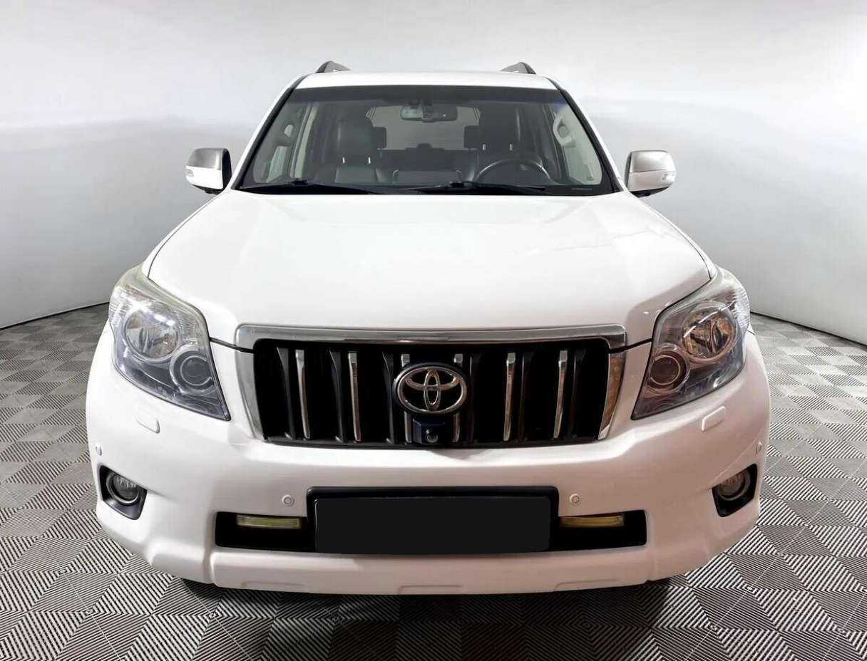 Toyota Land Cruiser Prado, 2013 - фото №3