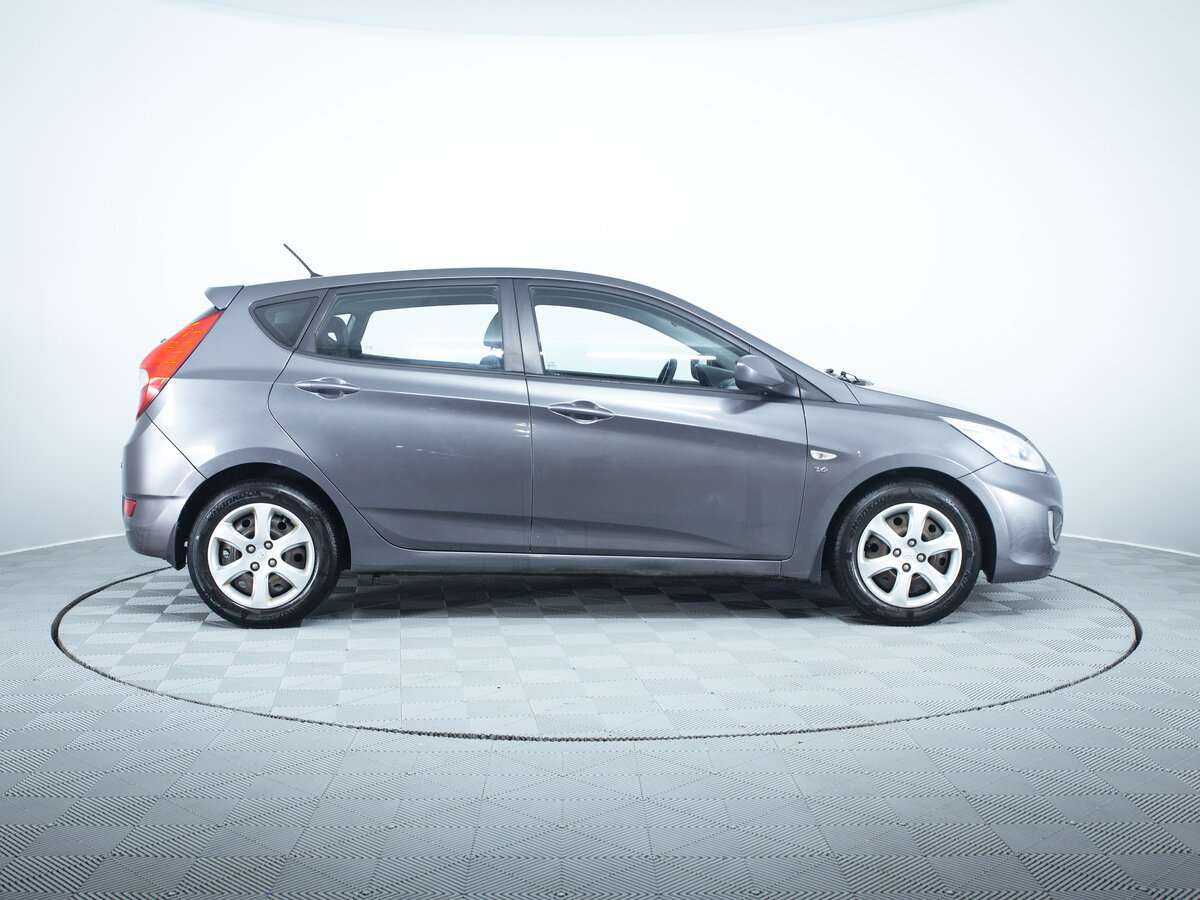 Hyundai Solaris, 2013 - фото №4