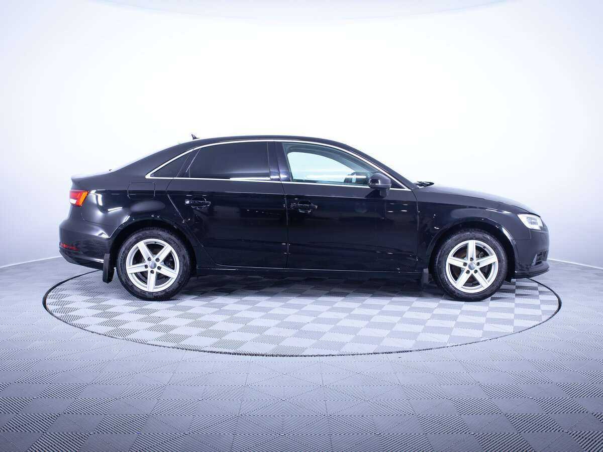 Audi A3, 2020 - фото №4