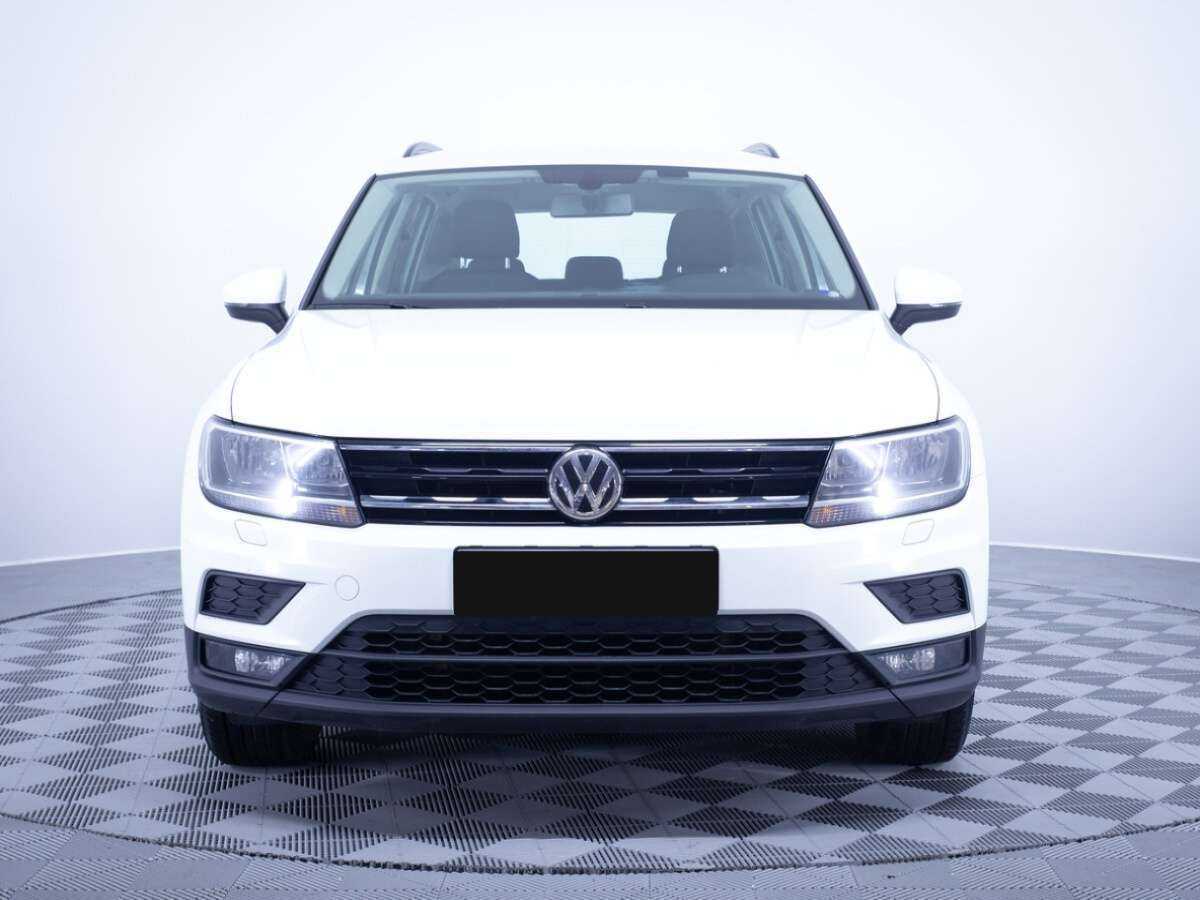 Volkswagen Tiguan, 2018 - фото №2