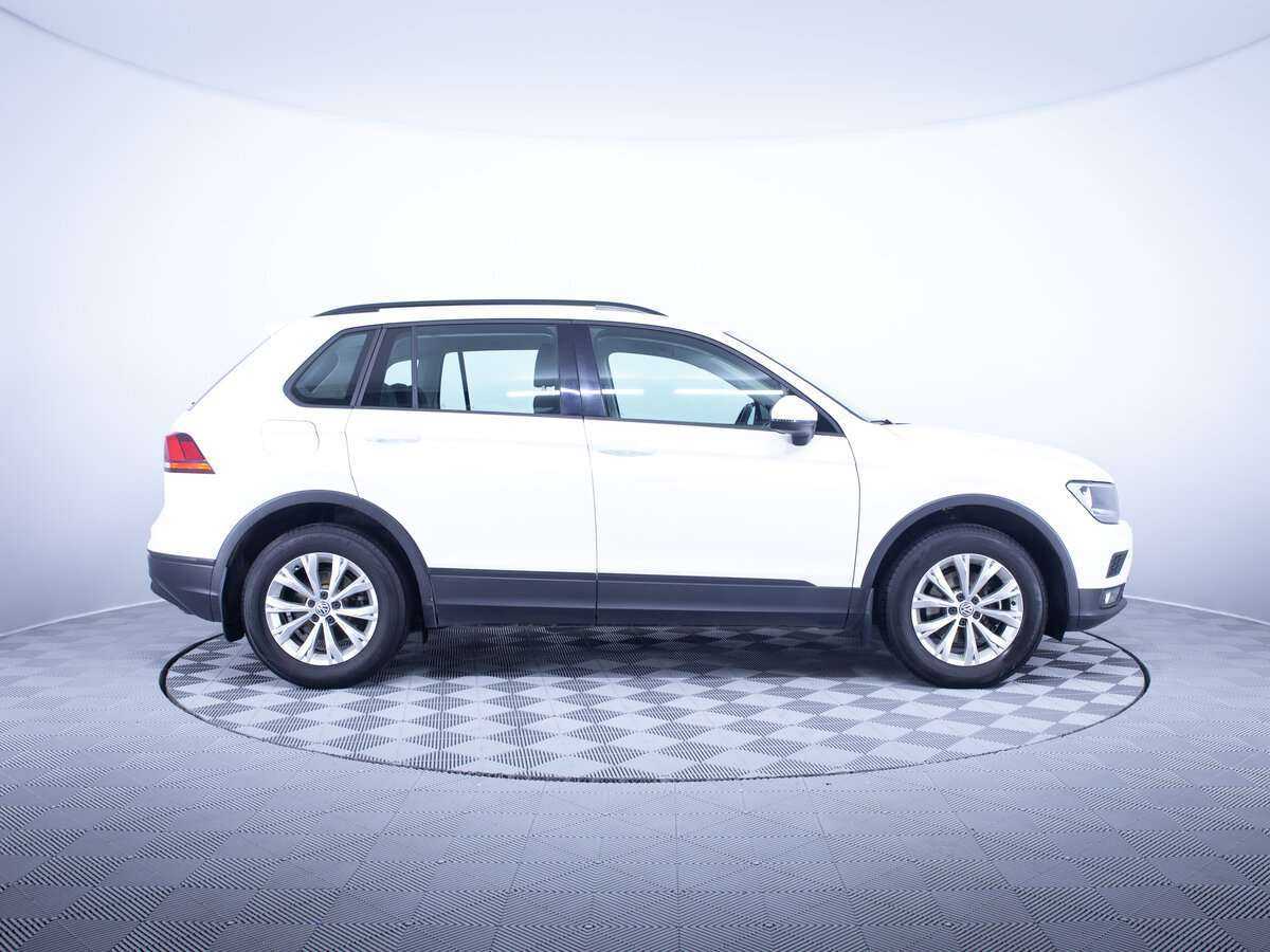 Volkswagen Tiguan, 2018 - фото №4