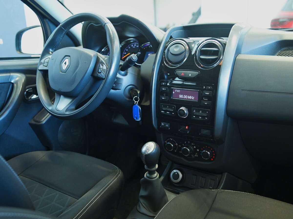 Renault Duster, 2016 - фото №3