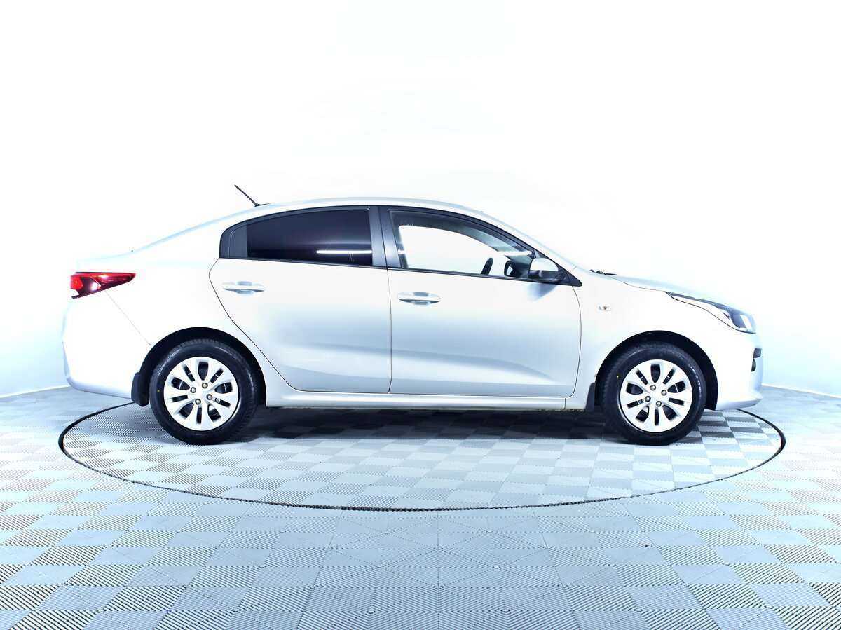 Kia Rio, 2017 - фото №4