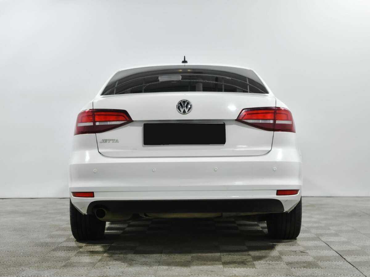 Volkswagen Jetta, 2016 - фото №3