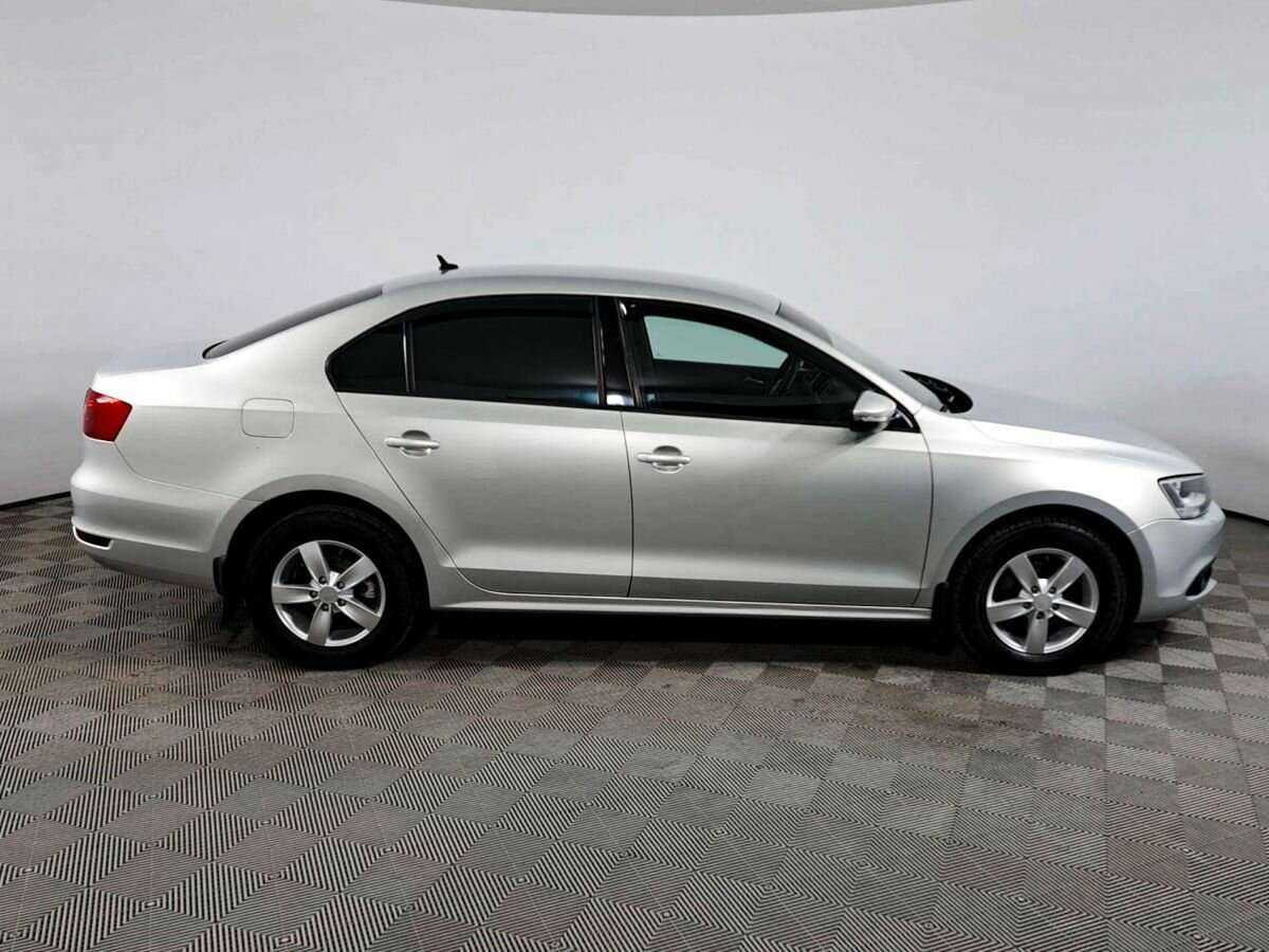 Volkswagen Jetta, 2014 - фото №4