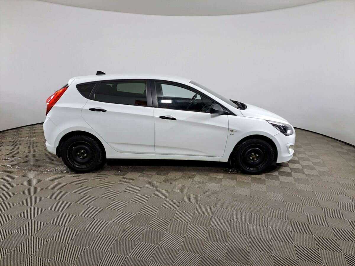 Hyundai Solaris, 2014 - фото №4