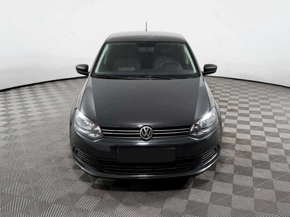 Volkswagen Polo, 2014 - фото №2
