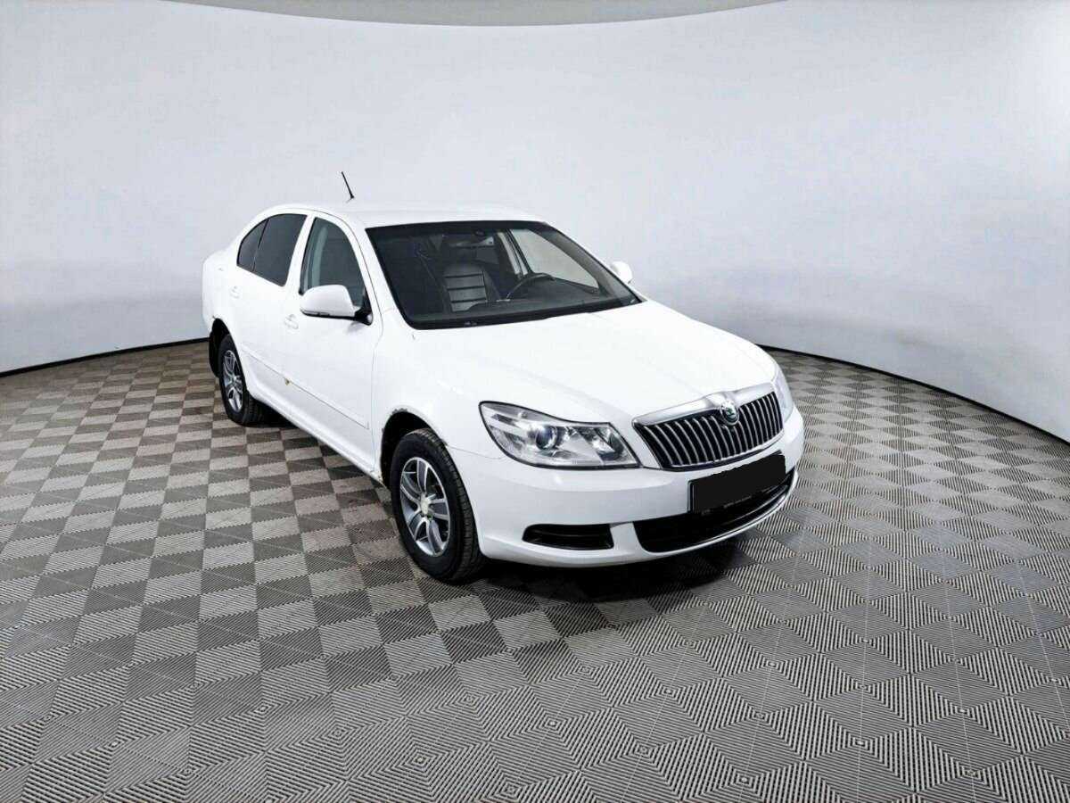 Skoda Octavia, 2012 - фото №3