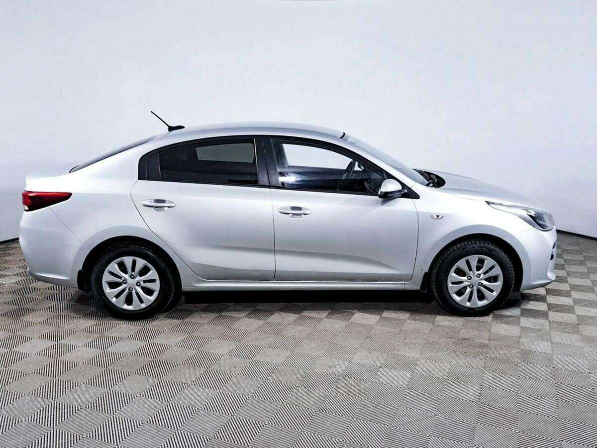 Kia Rio, 2017 - фото №4