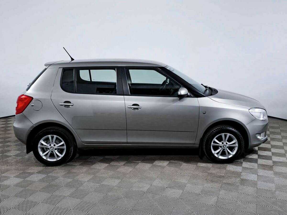 Skoda Fabia, 2013 - фото №4