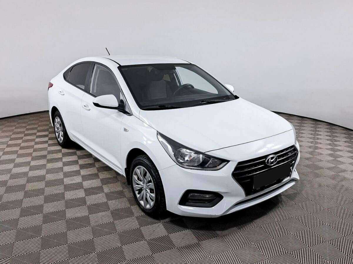 Hyundai Solaris, 2019 - фото №2