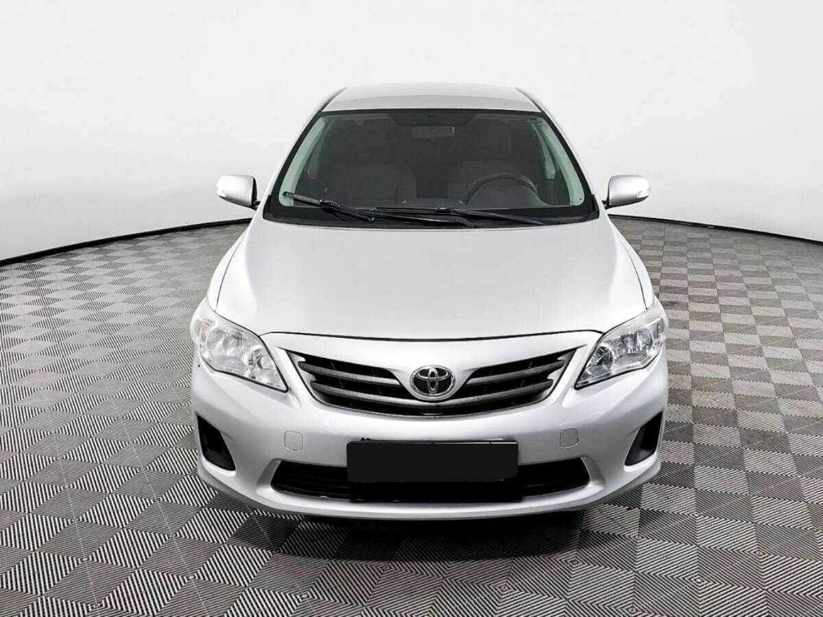 Toyota Corolla, 2012 - фото №2