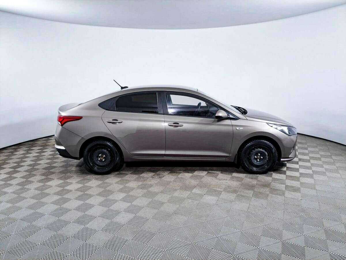 Hyundai Solaris, 2020 - фото №4
