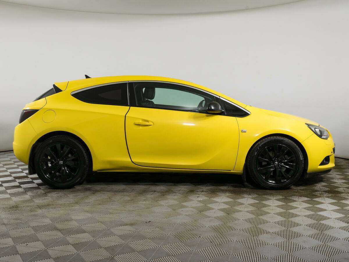Opel Astra GTC, 2013 - фото №4