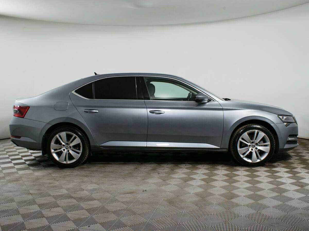 Skoda Superb, 2019 - фото №4