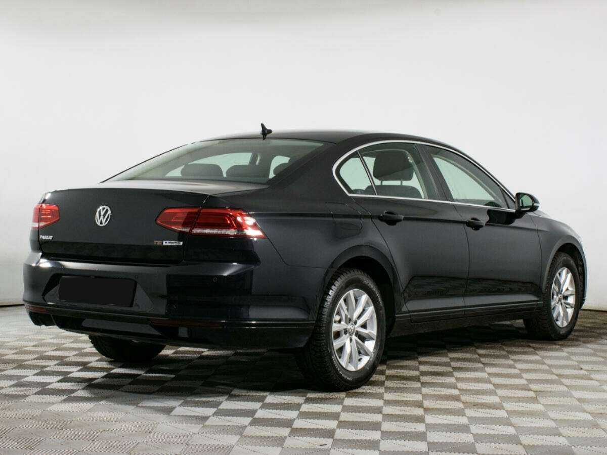 Volkswagen Passat, 2017 - фото №4