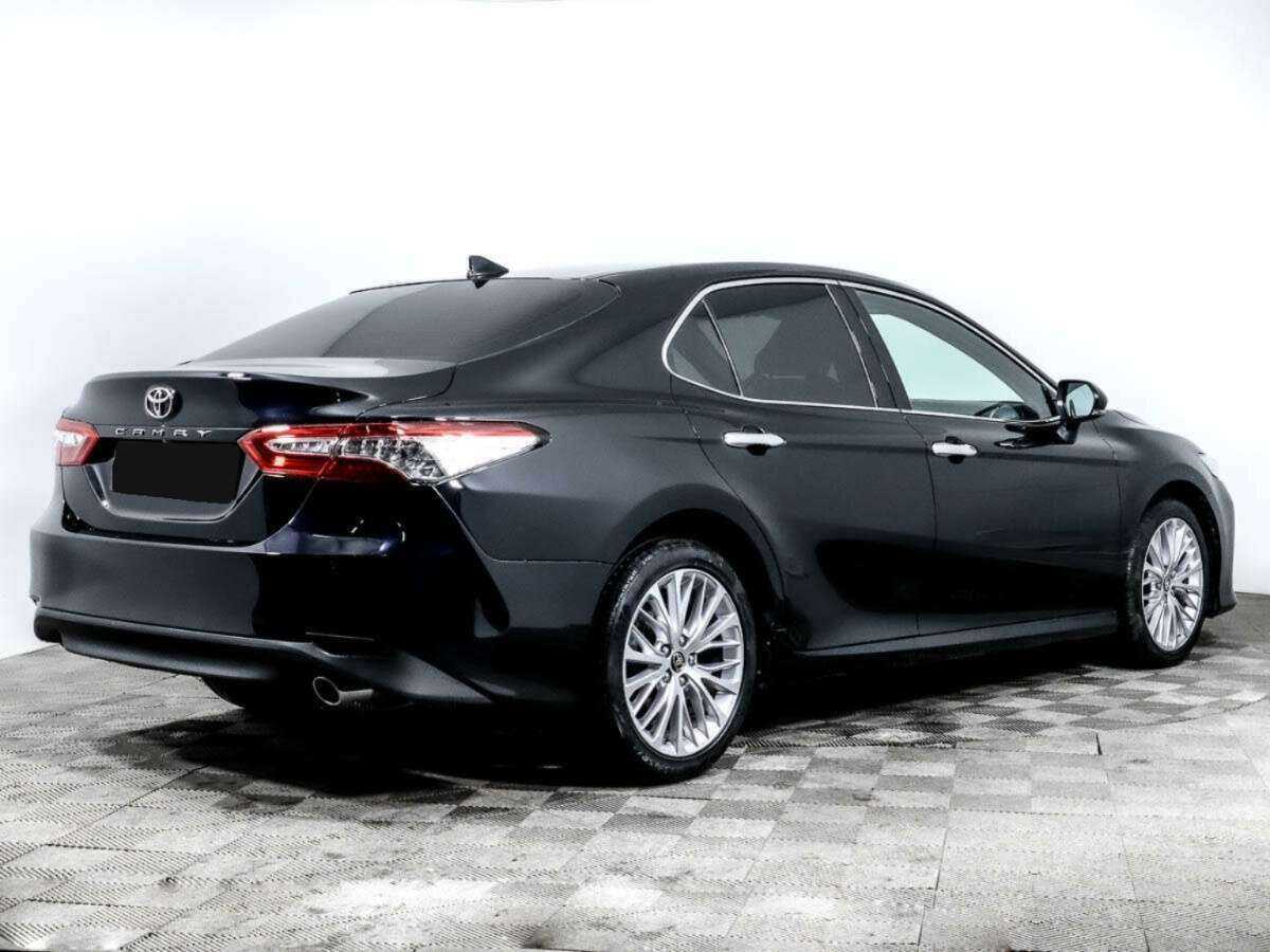 Toyota Camry, 2019 - фото №4