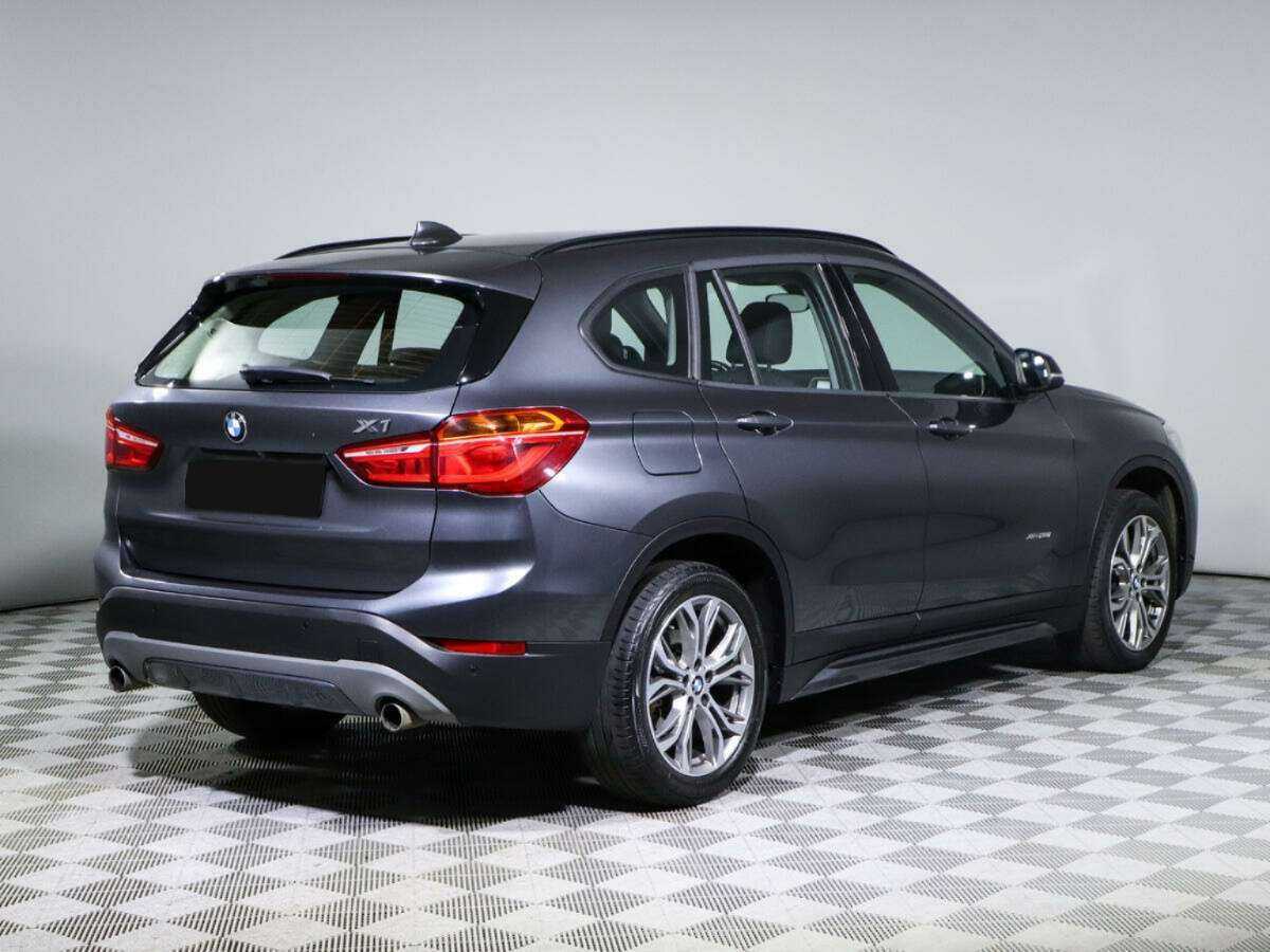 BMW X1 20i xDrive, 2017 - фото №4