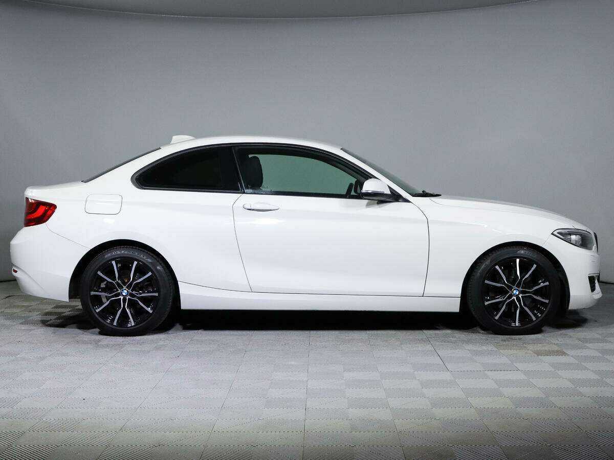 BMW 2 серии 220i, 2014 - фото №4