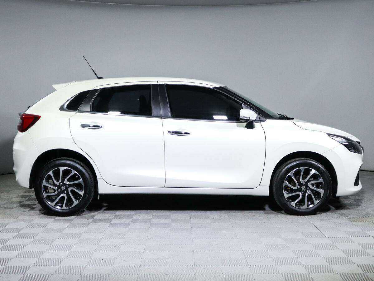 Suzuki Baleno, 2022 - фото №4