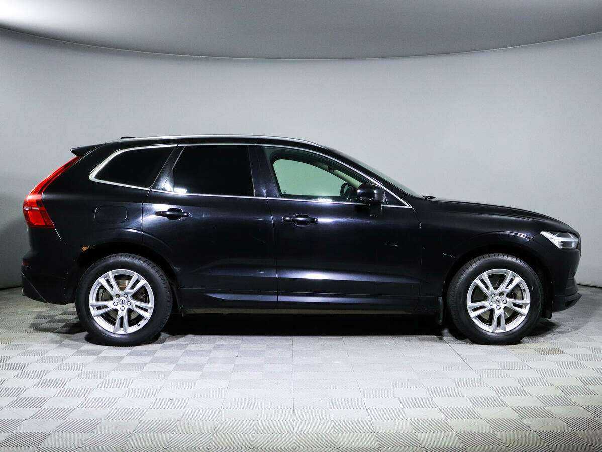 Volvo XC60, 2018 - фото №4