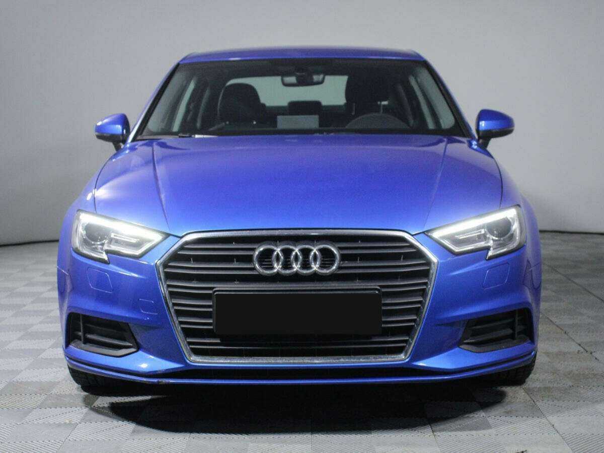 Audi A3, 2019 - фото №2