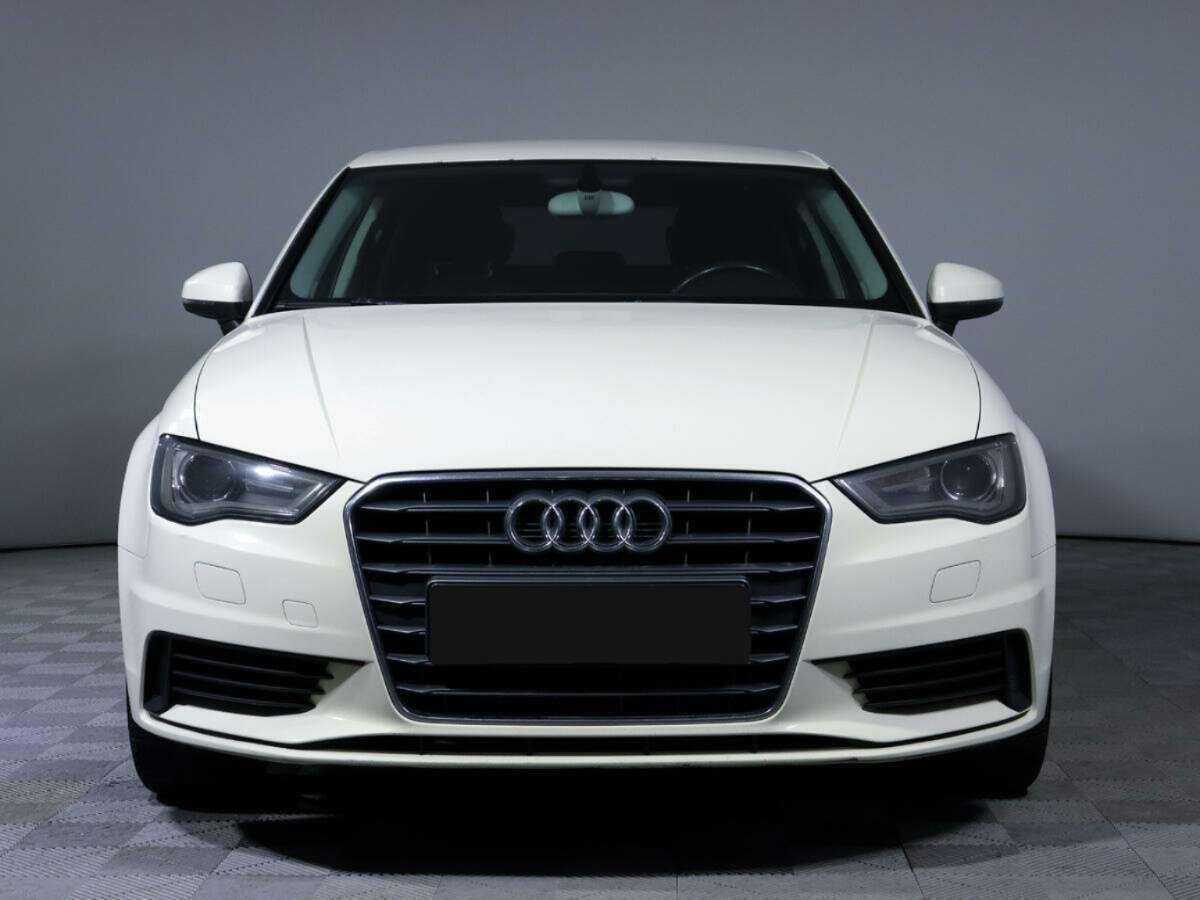 Audi A3, 2014 - фото №2