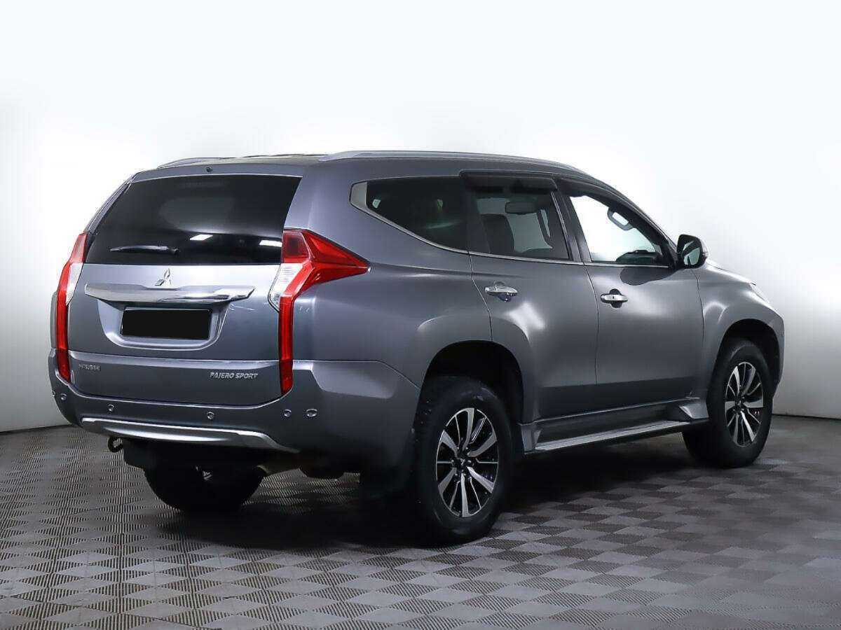 Mitsubishi Pajero Sport, 2017 - фото №4
