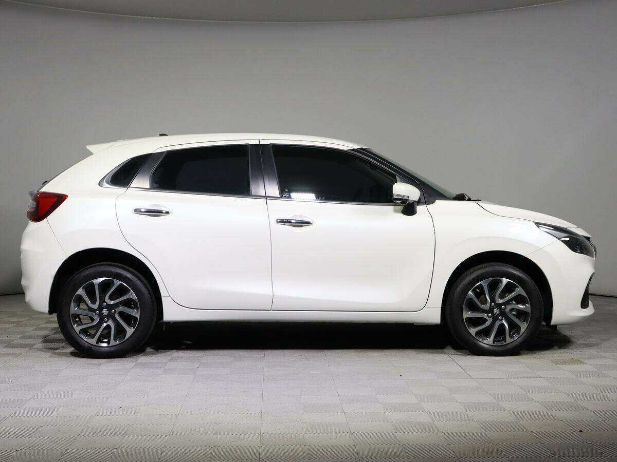 Suzuki Baleno, 2022 - фото №4