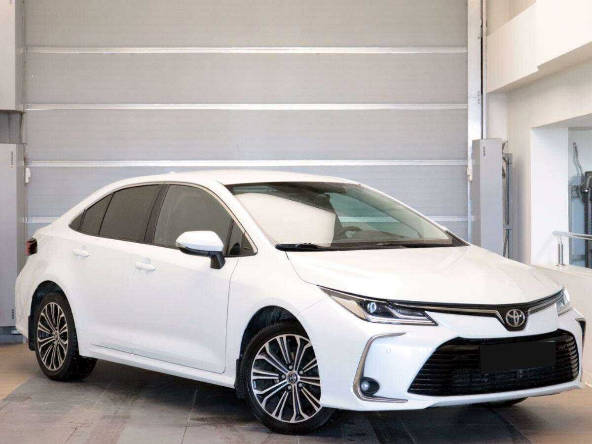 Toyota Corolla, 2019 - фото №3