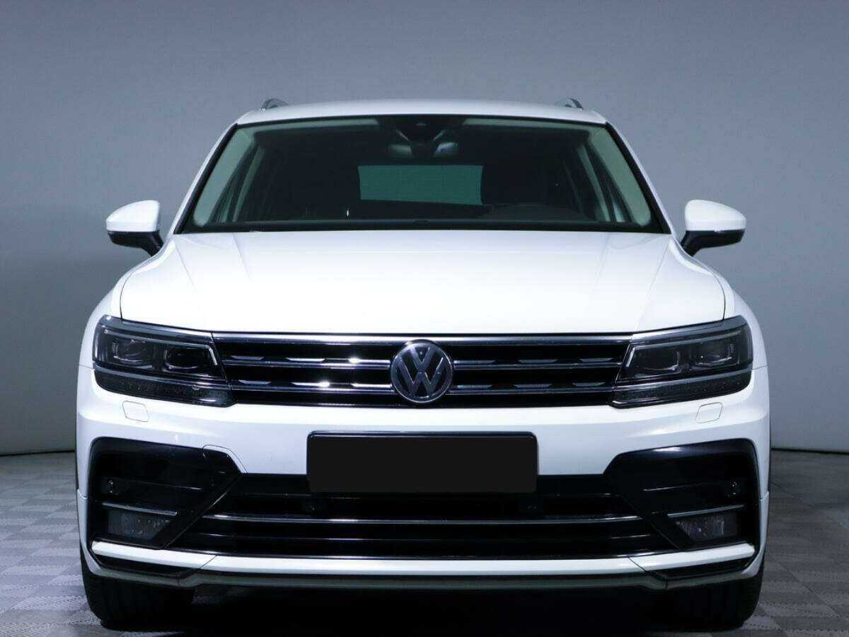 Volkswagen Tiguan, 2019 - фото №2