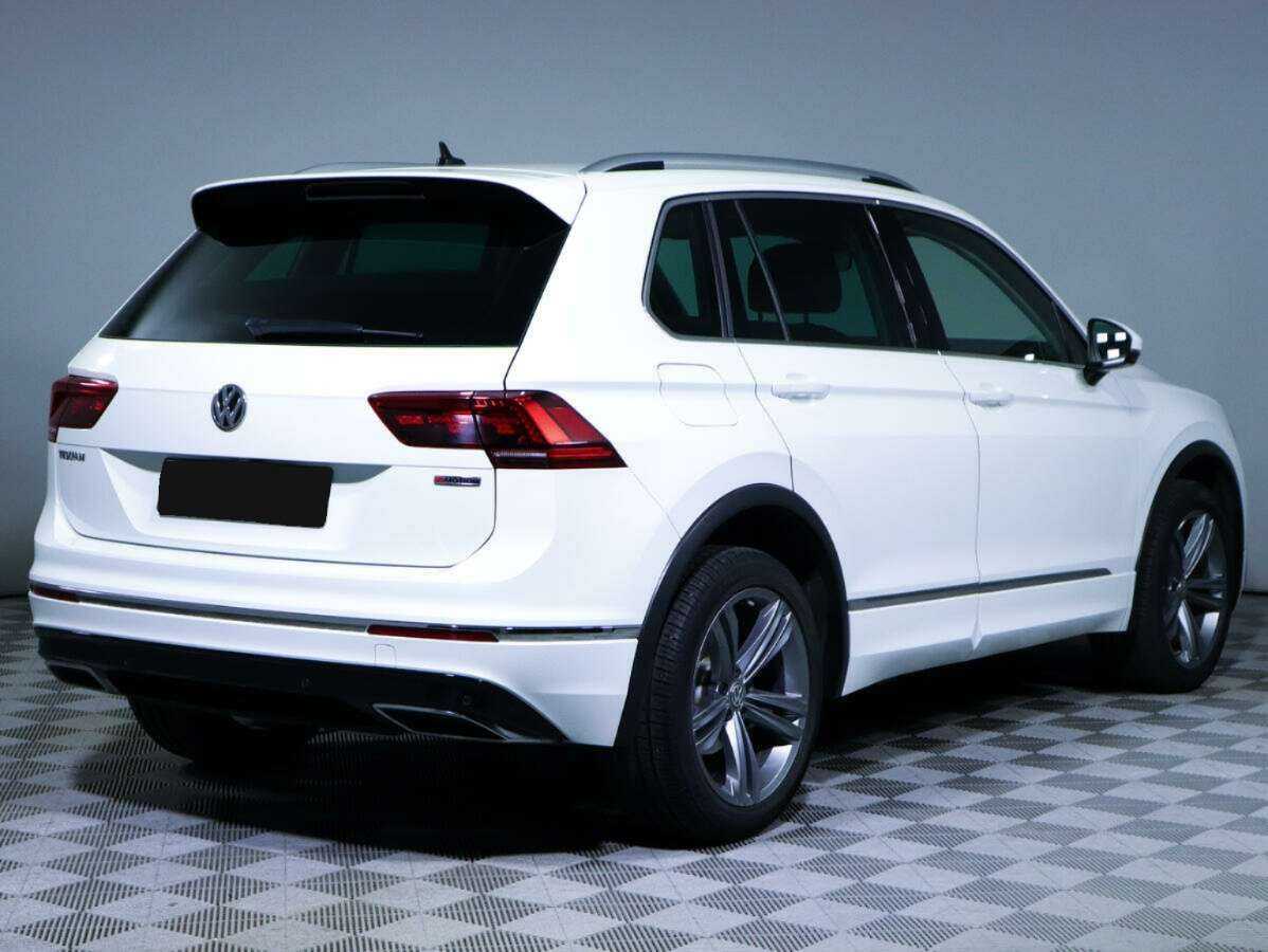 Volkswagen Tiguan, 2019 - фото №4