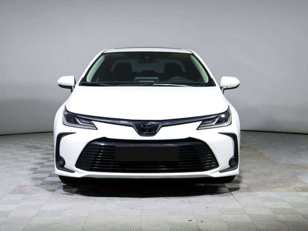 Toyota Corolla, 2022 - фото №2