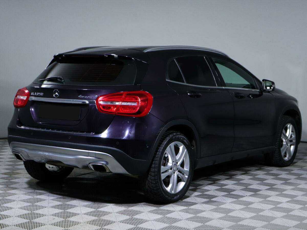 Mercedes-Benz GLA 250, 2015 - фото №4