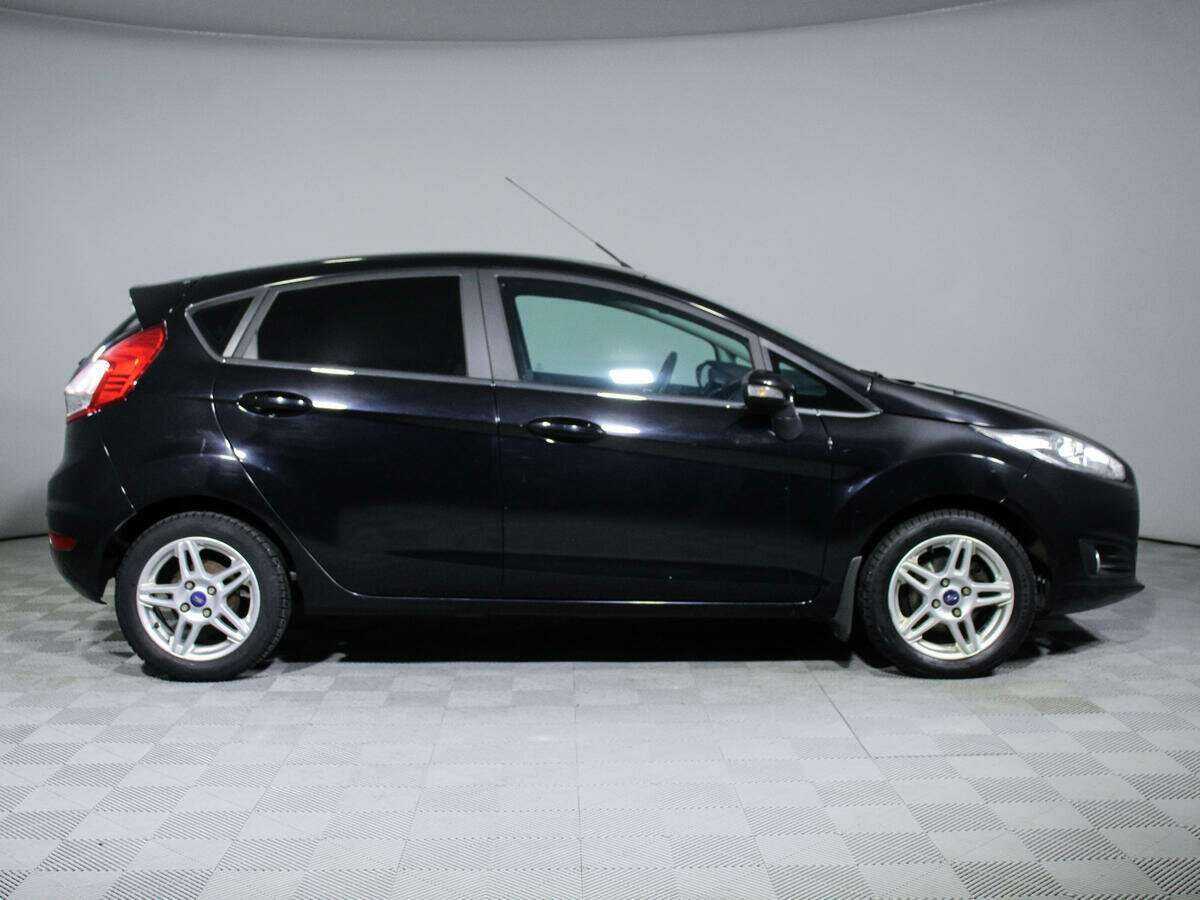 Ford Fiesta, 2015 - фото №4