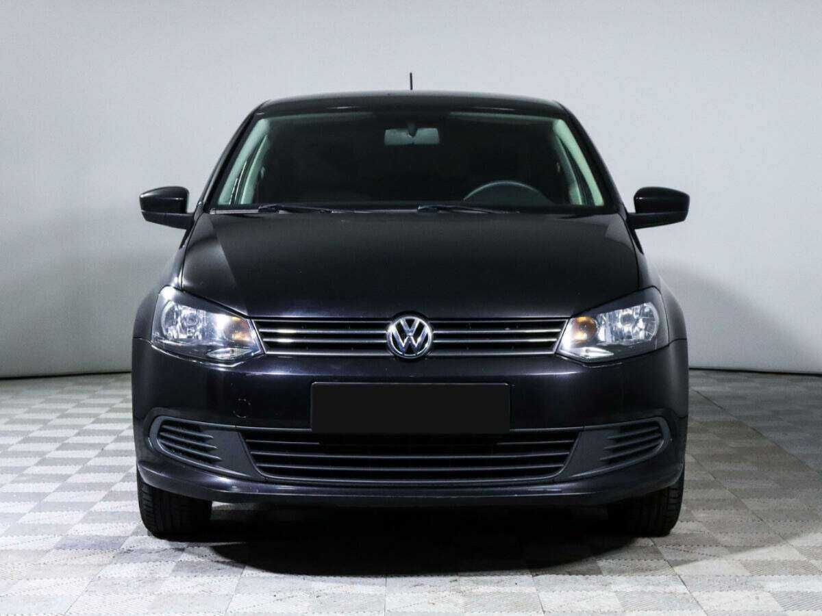 Volkswagen Polo, 2014 - фото №2