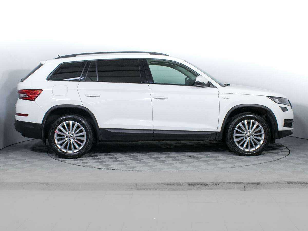 Skoda Kodiaq, 2019 - фото №4
