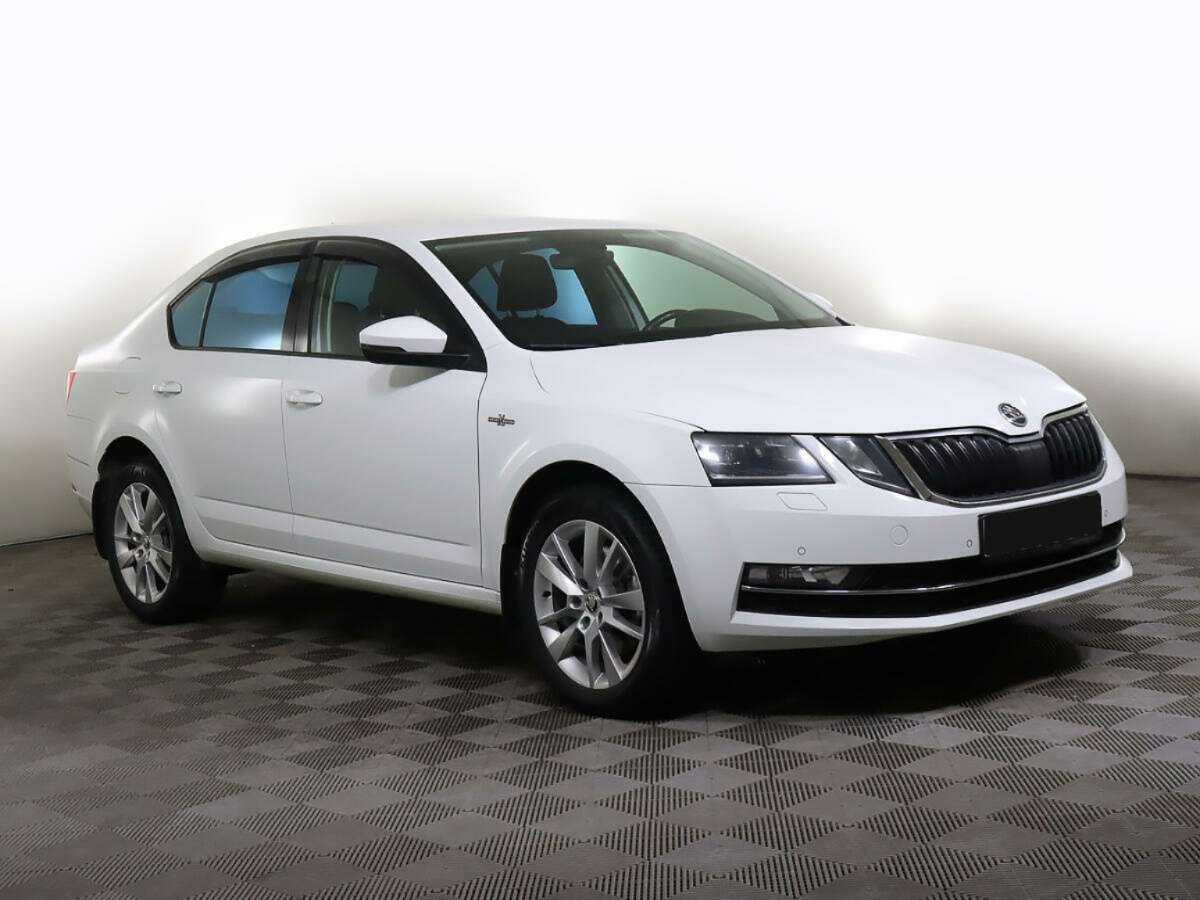 Skoda Octavia, 2019 - фото №2