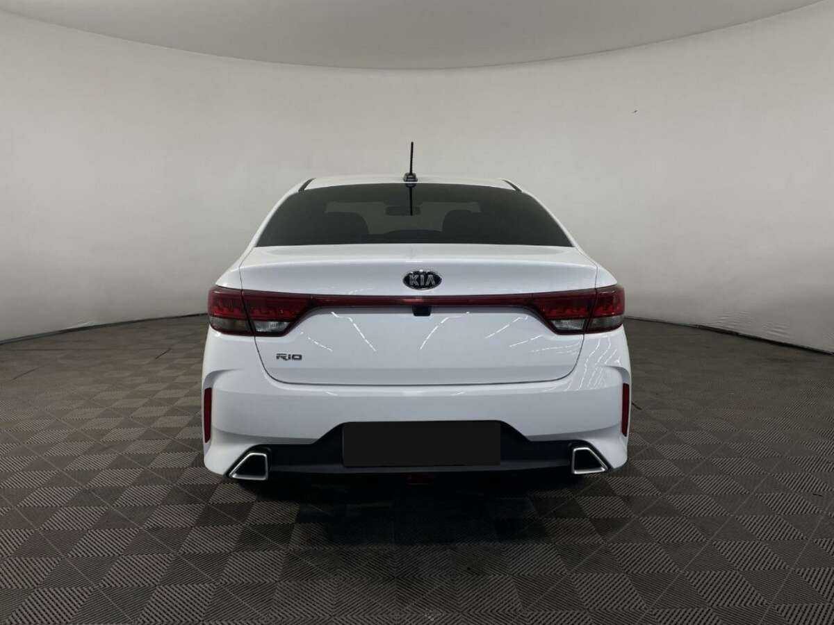Kia Rio, 2021 - фото №3