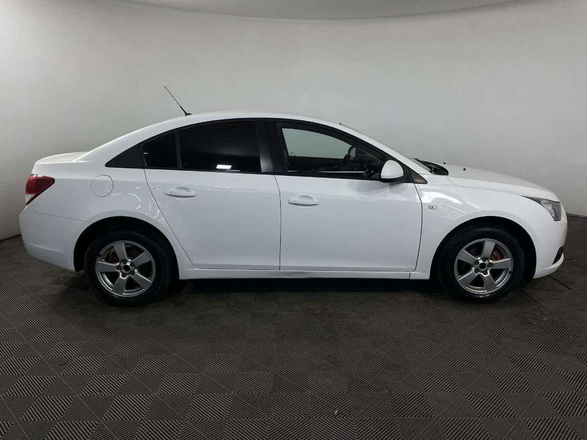 Chevrolet Cruze, 2012 - фото №3