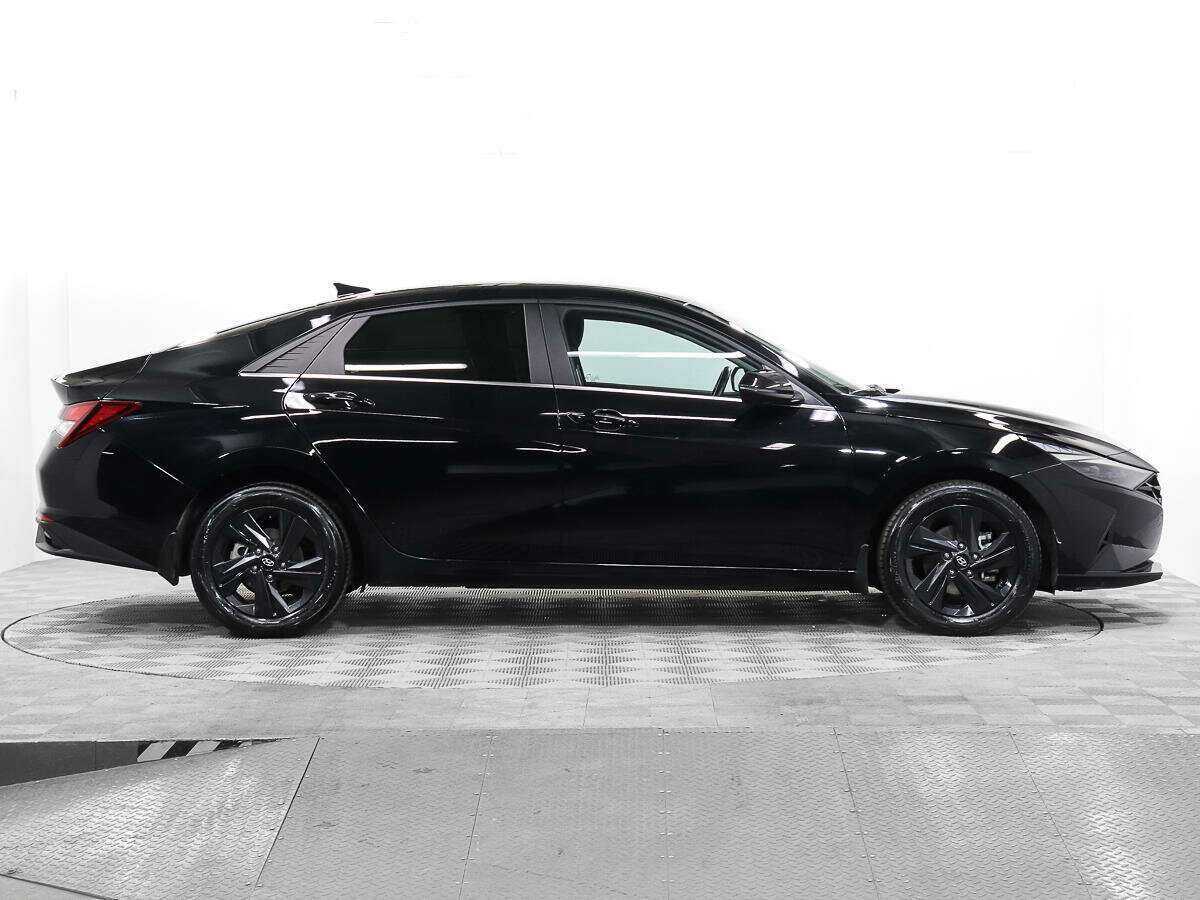 Hyundai Elantra, 2021 - фото №4