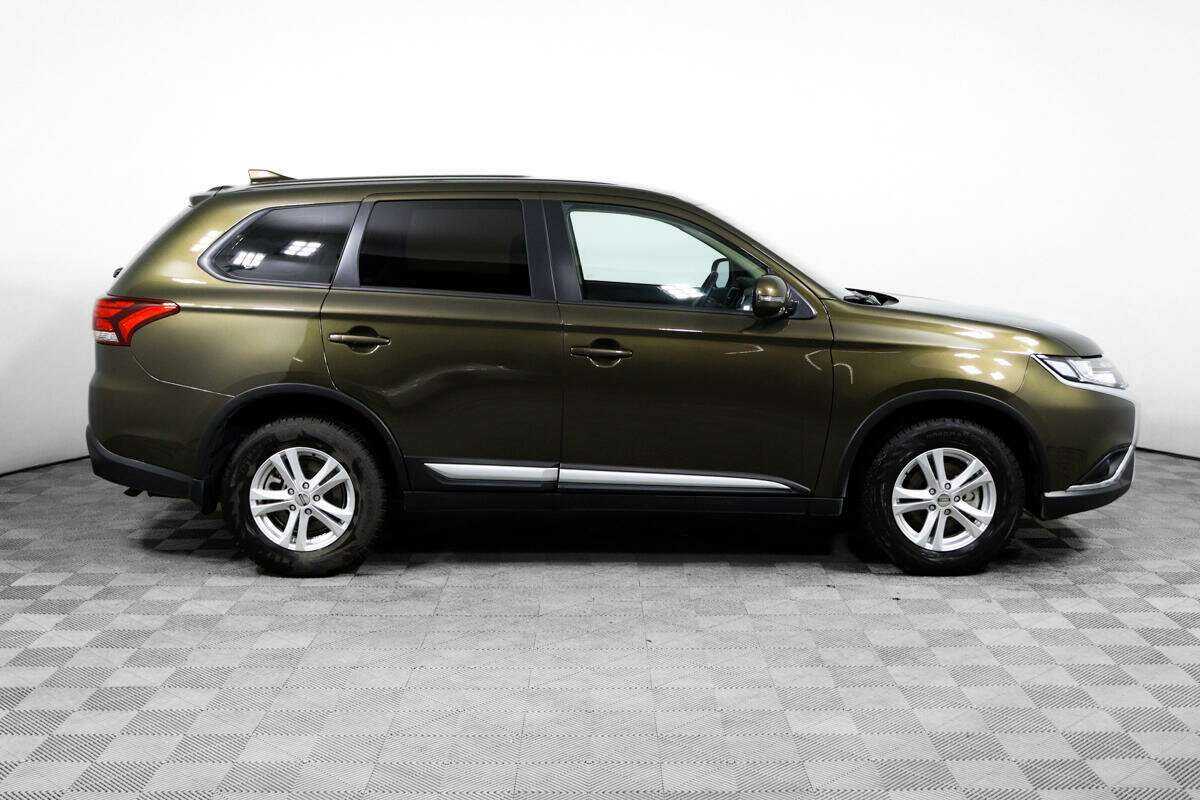 Mitsubishi Outlander, 2020 - фото №4