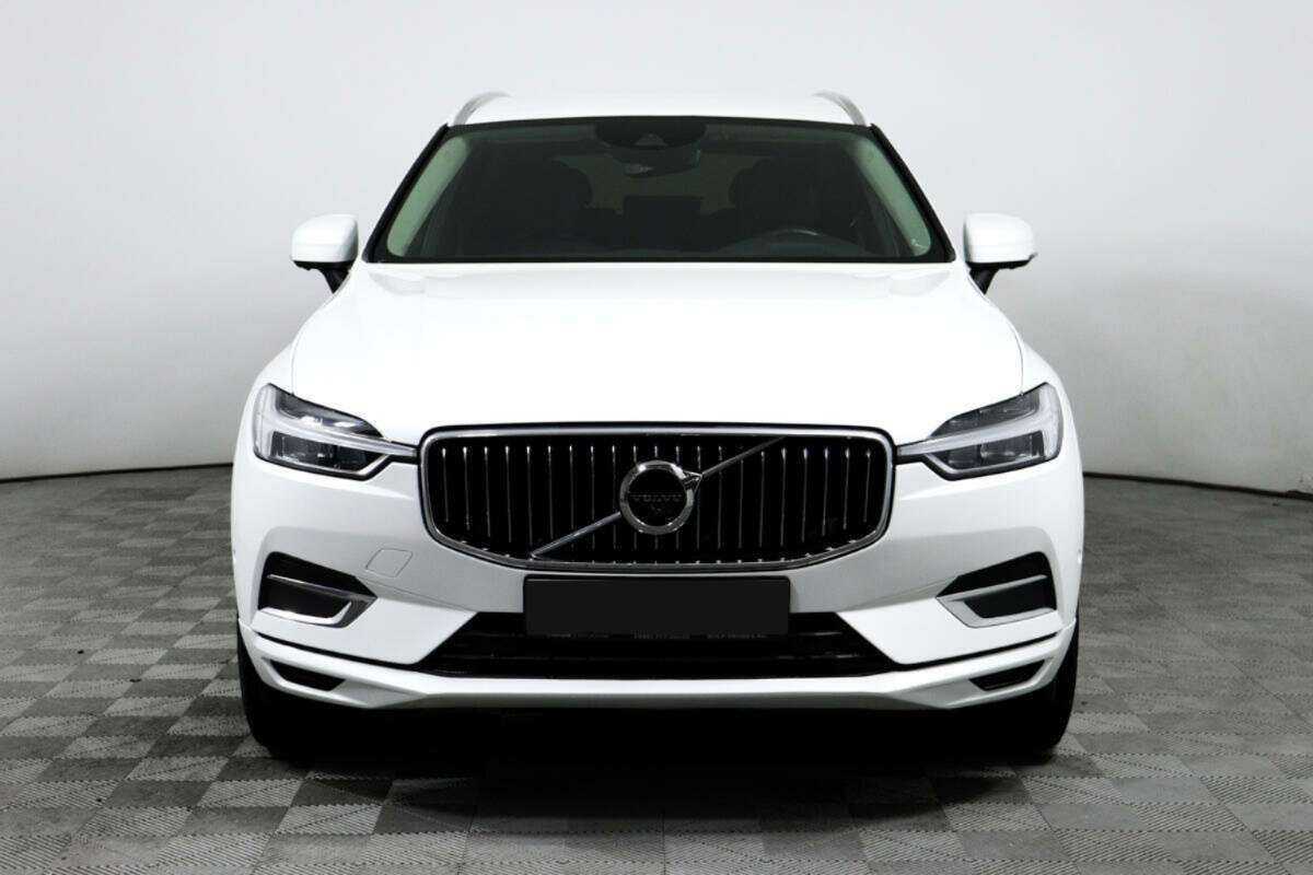 Volvo XC60, 2018 - фото №2
