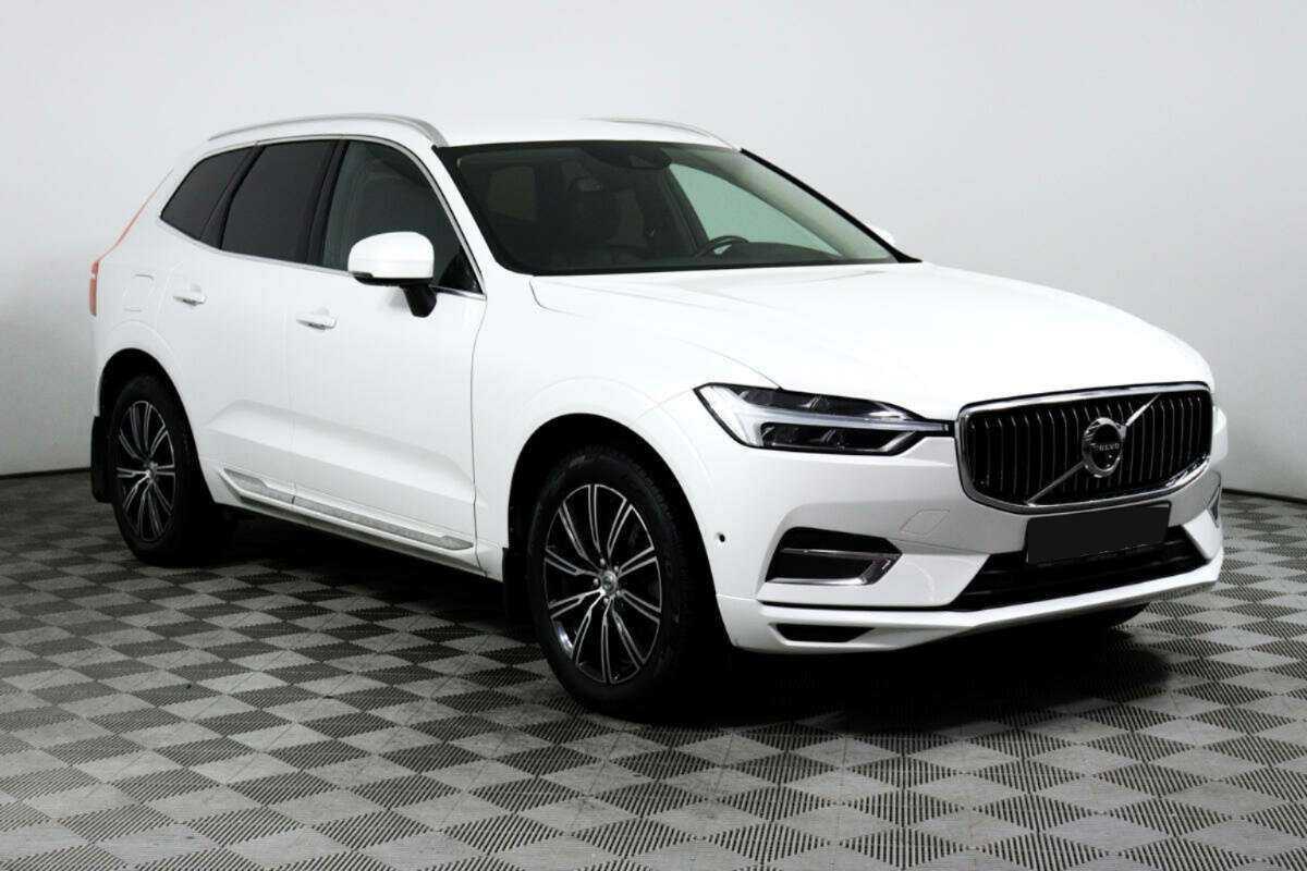 Volvo XC60, 2018 - фото №3