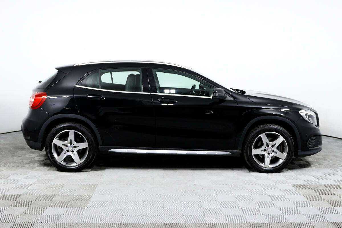 Mercedes-Benz GLA 250, 2015 - фото №4