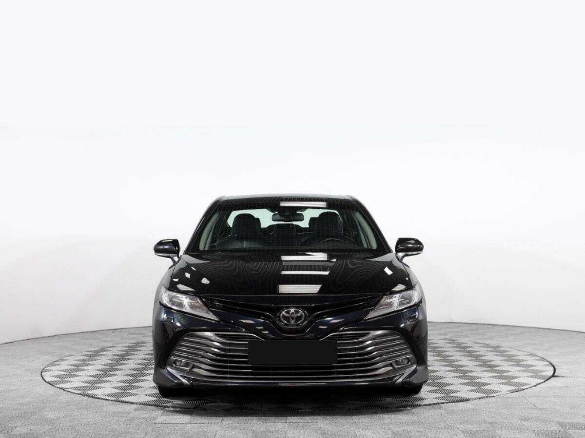 Toyota Camry, 2018