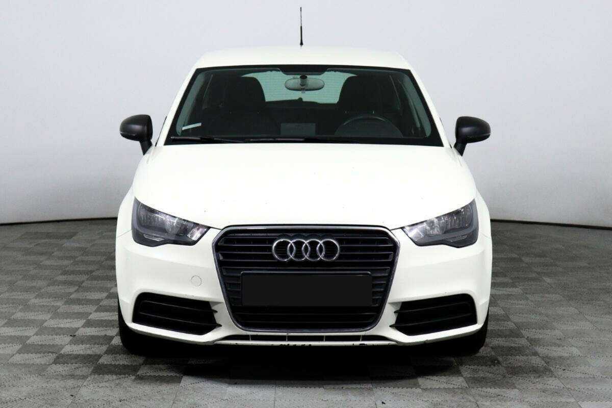 Audi A1 Sportback, 2012 - фото №2