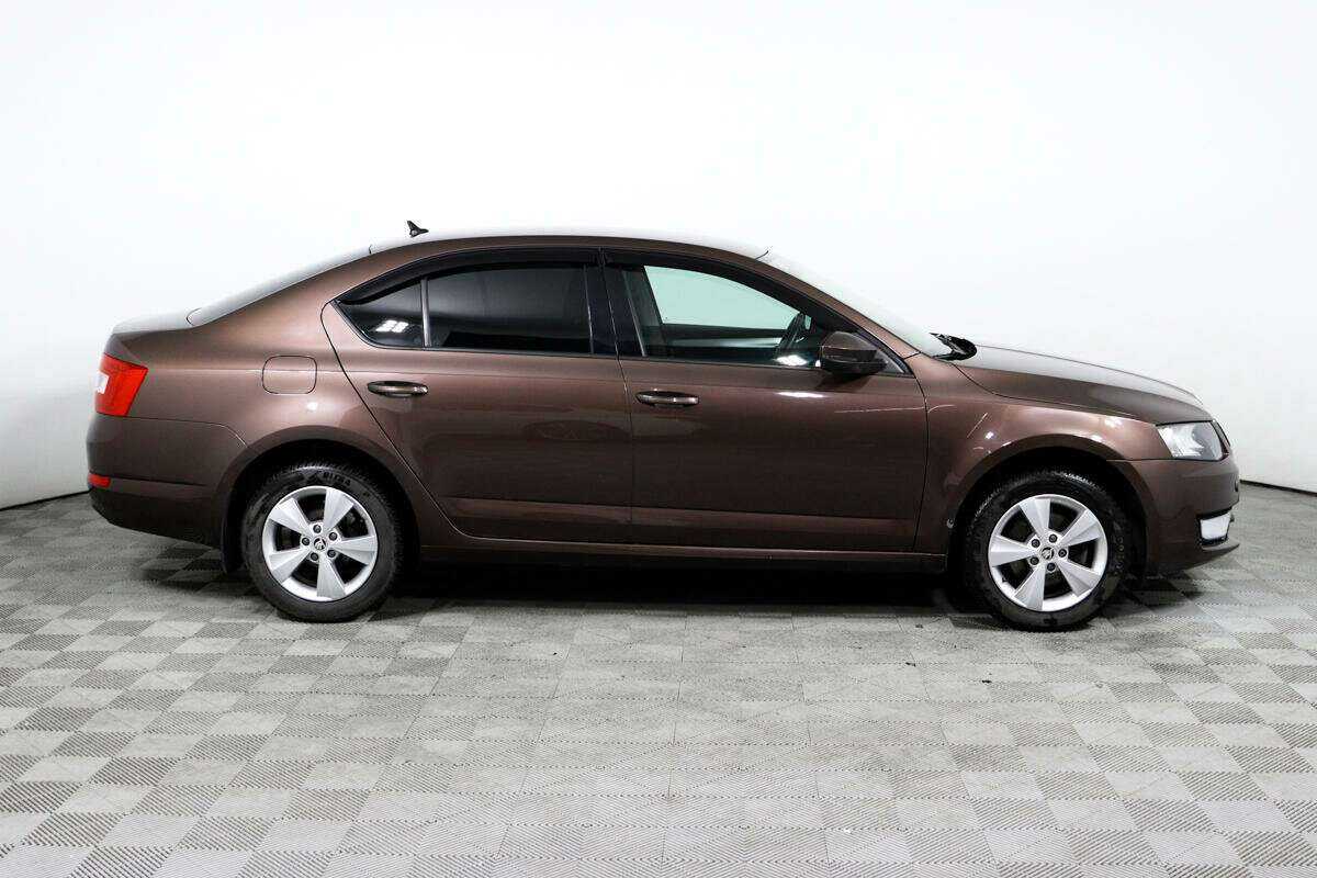 Skoda Octavia, 2015 - фото №4