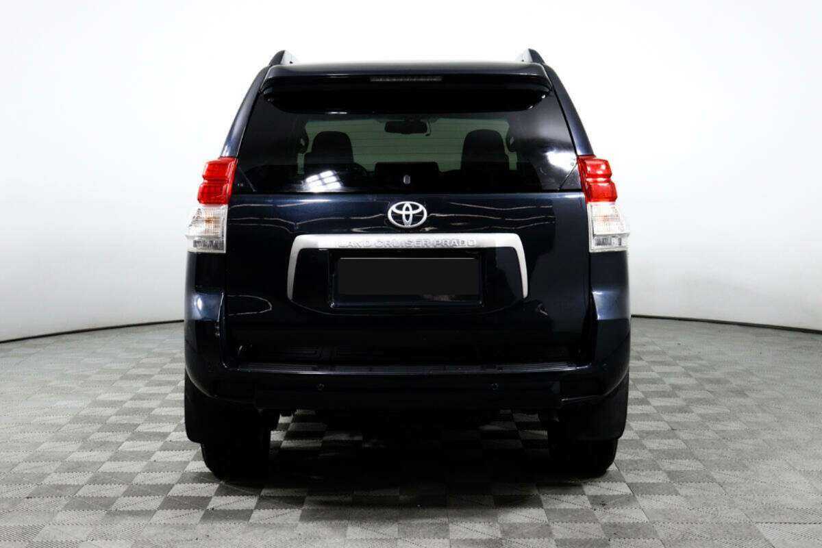 Toyota Land Cruiser Prado, 2012 - фото №4